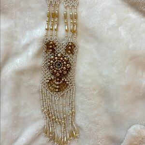 Vintage Elegant Pearl and Gold Beaded Necklace